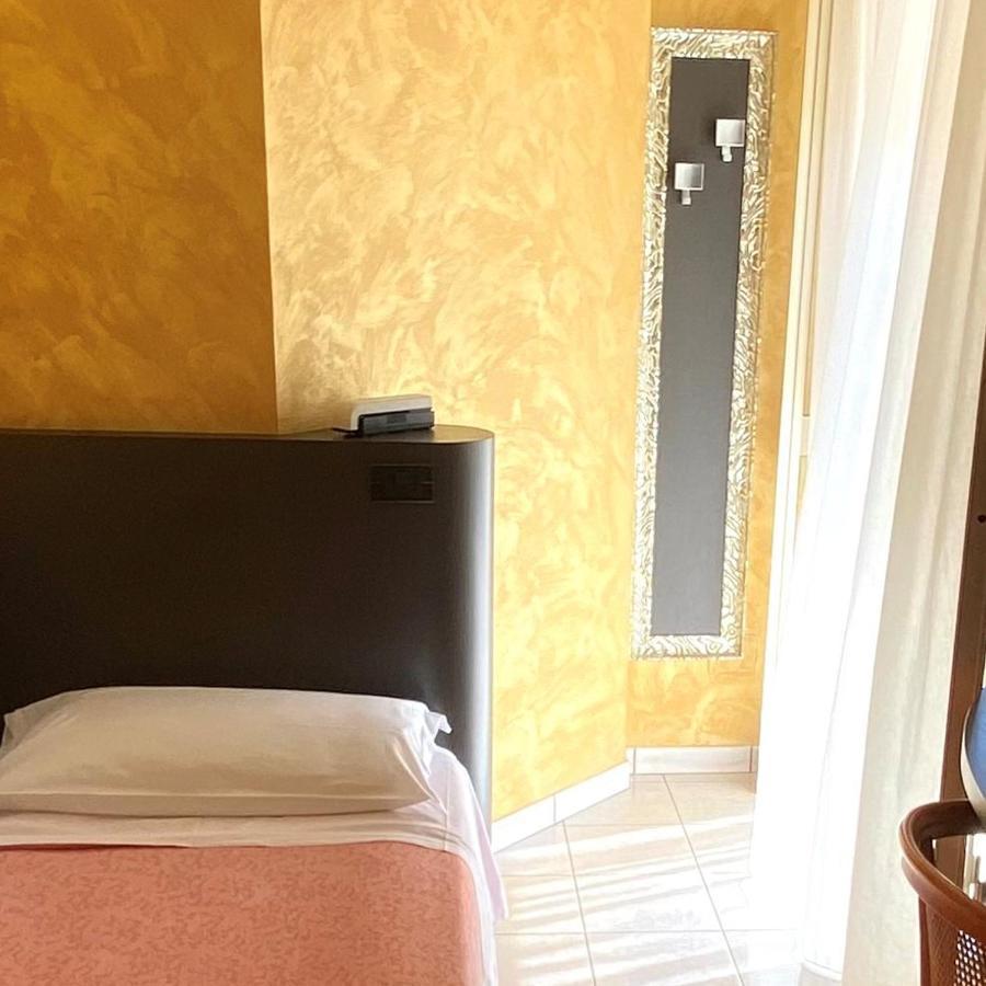 Hotel Castellucci Bellaria-Igea Marina Dış mekan fotoğraf