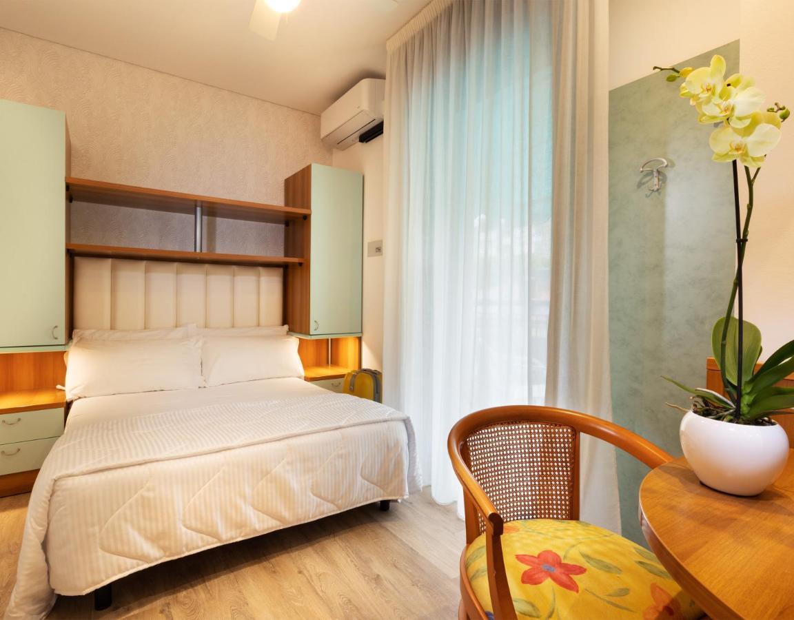 Hotel Castellucci Bellaria-Igea Marina Dış mekan fotoğraf